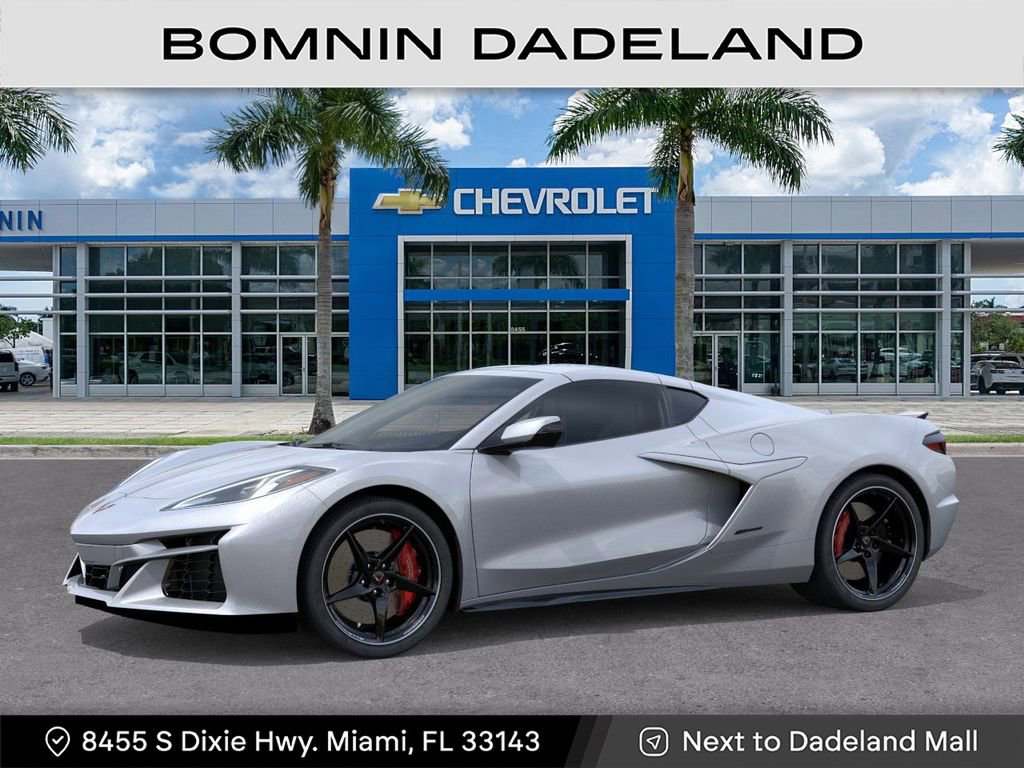 New 2026 Chevrolet Corvette E-Ray image 2