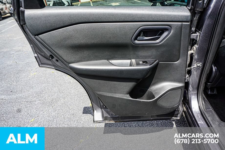 Used 2024 Nissan Rogue S AWD/4WD image 48