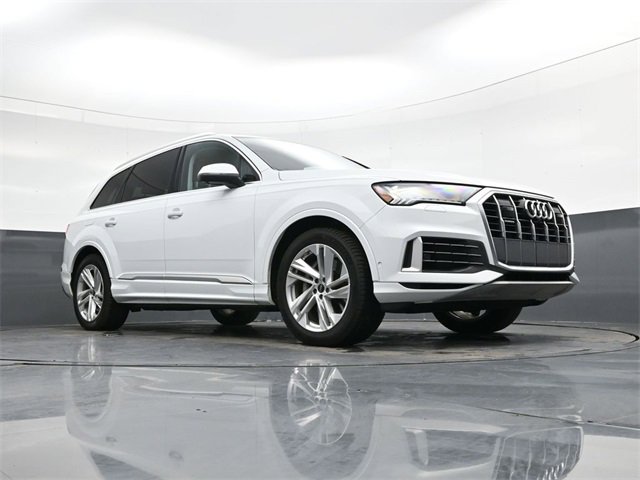 Used 2023 Audi Q7 3.0T Prestige image 24