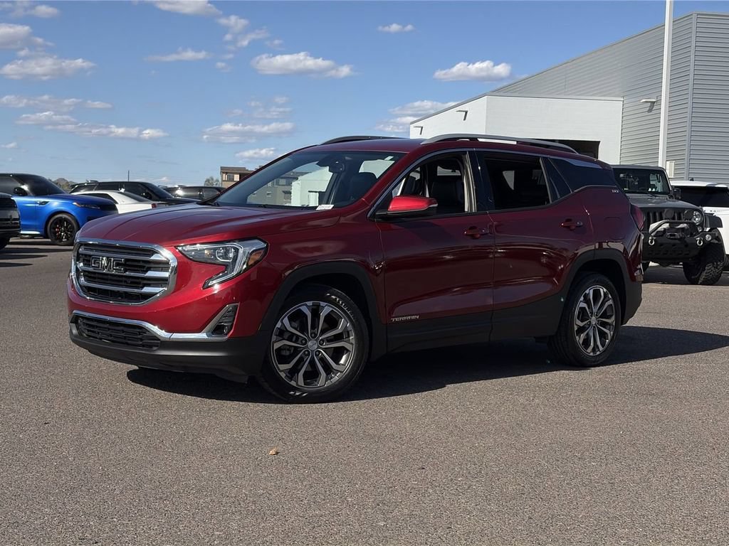 Used 2018 GMC Terrain SLT w/ Preferred Package FWD image 2