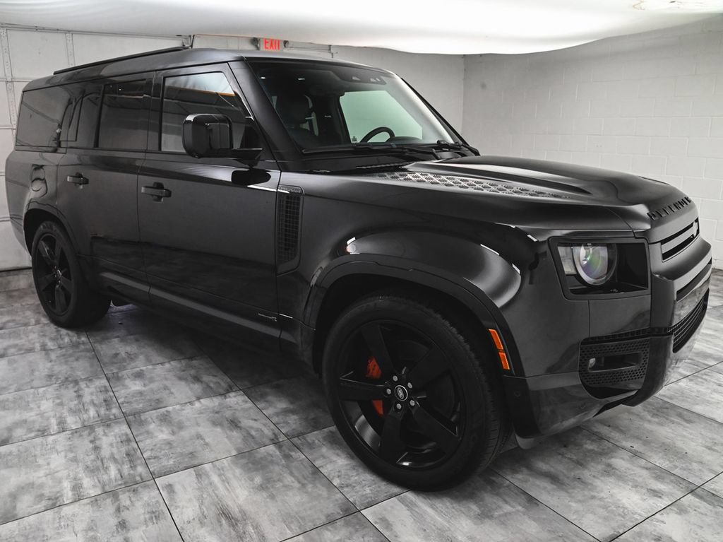 Used 2024 Land Rover Defender 130 X AWD/4WD image 3