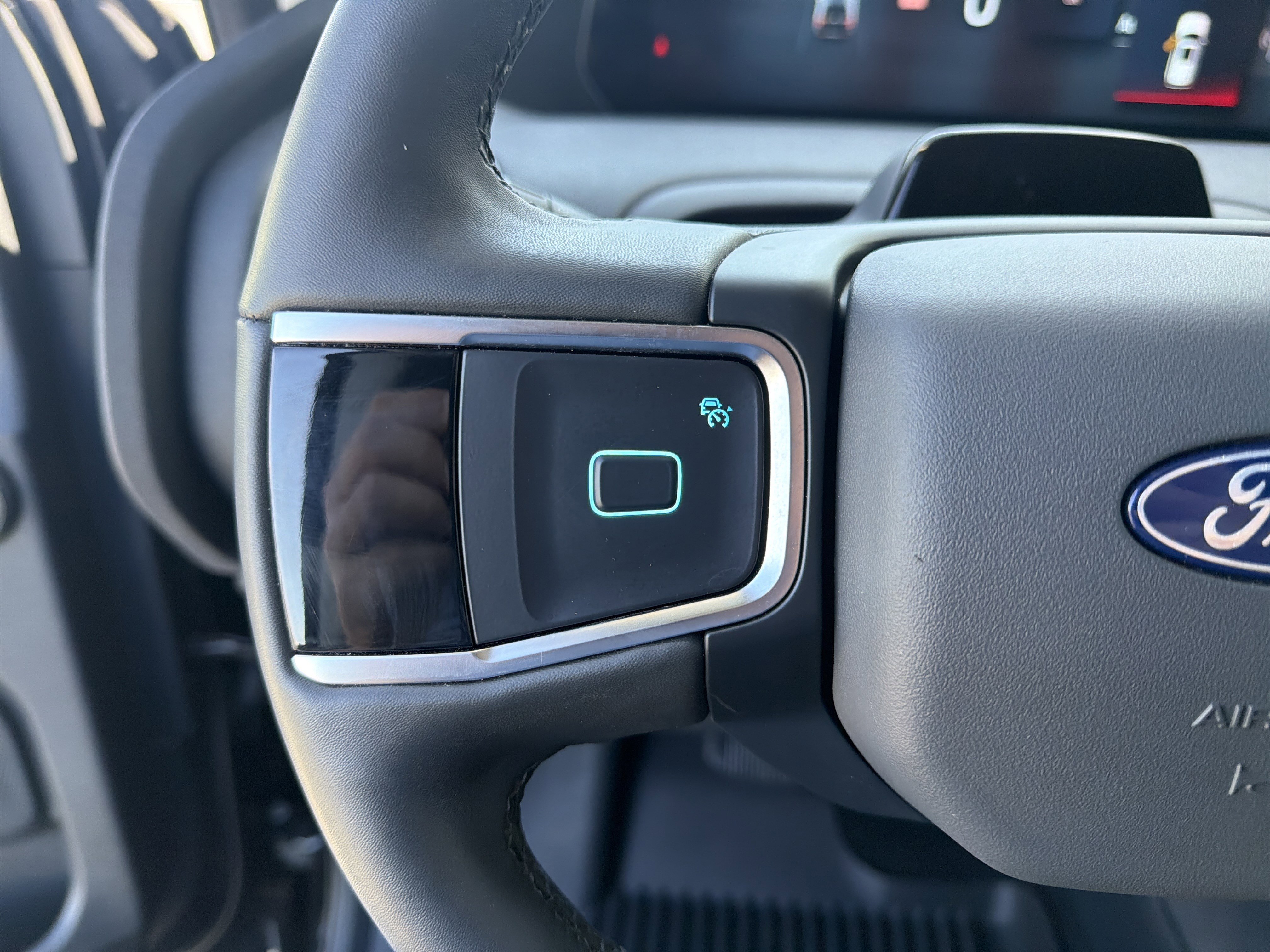 Certified 2025 Ford Expedition Max Active AWD/4WD image 43