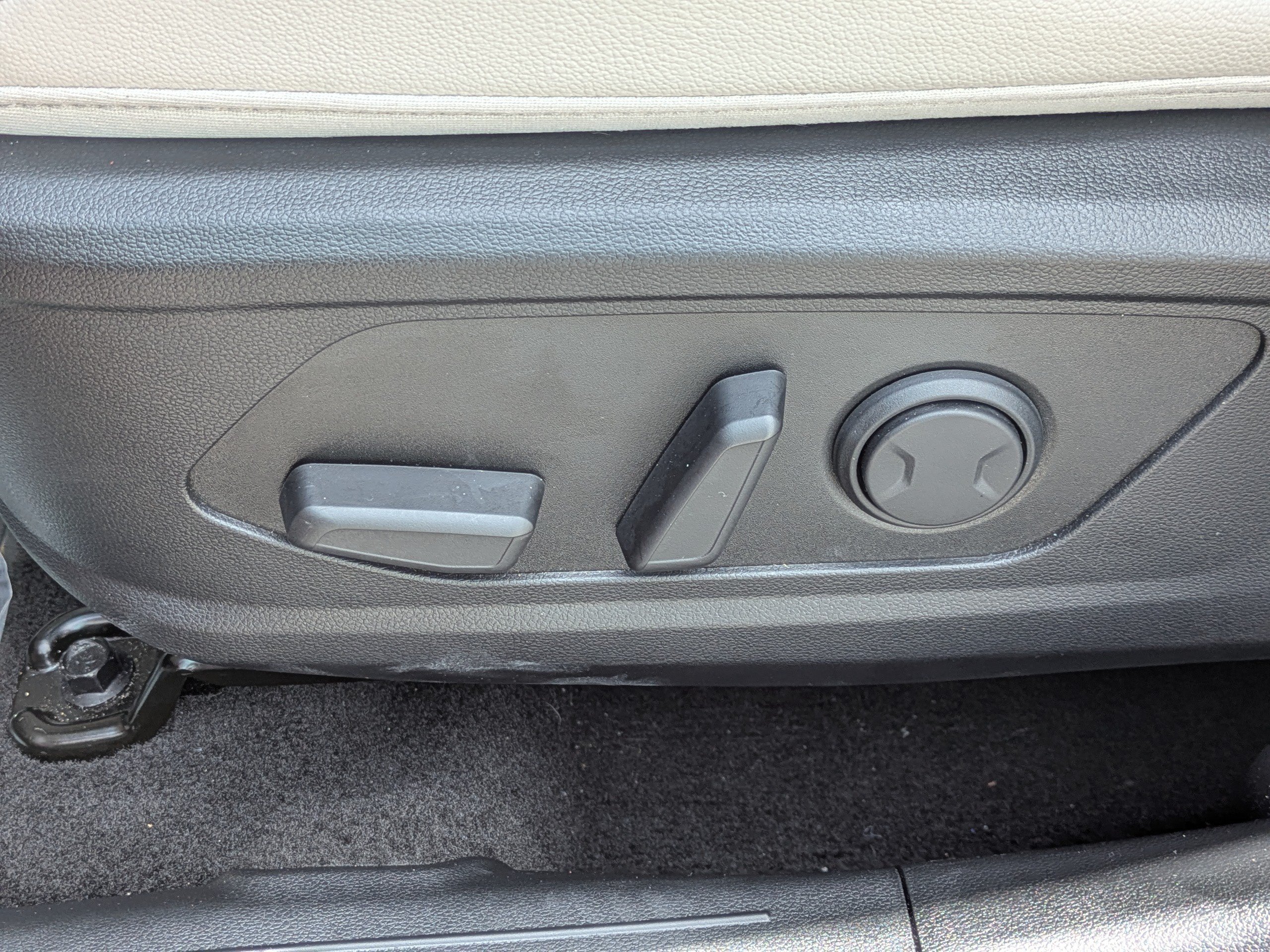 Used 2025 Hyundai Tucson SEL FWD image 19
