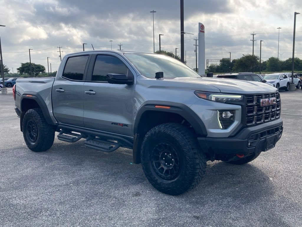 Used 2024 GMC Canyon AT4X w/ AT4X AEV Edition AWD/4WD image 3