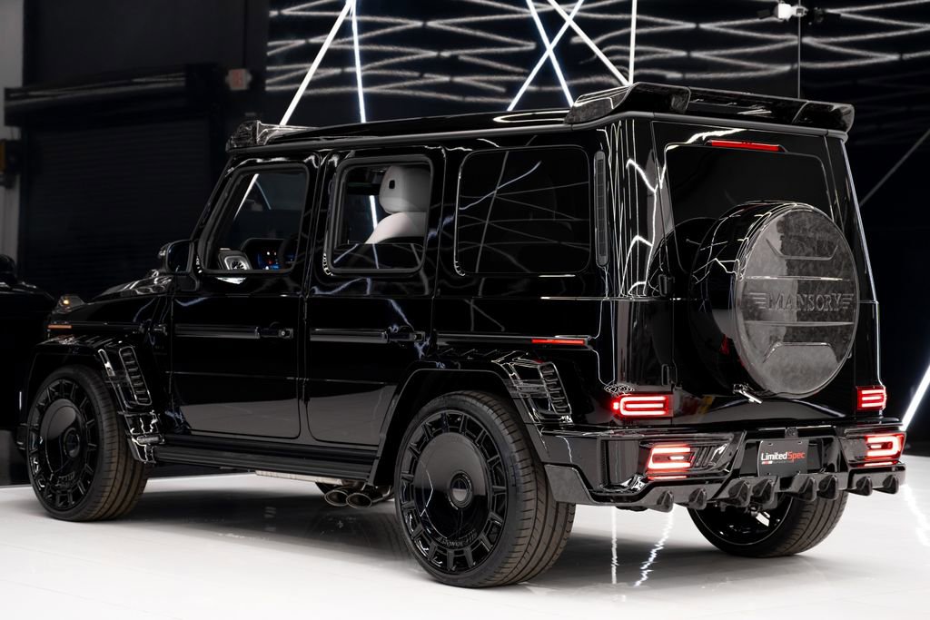 Used 2025 Mercedes-Benz G 63 AMG 4MATIC image 11