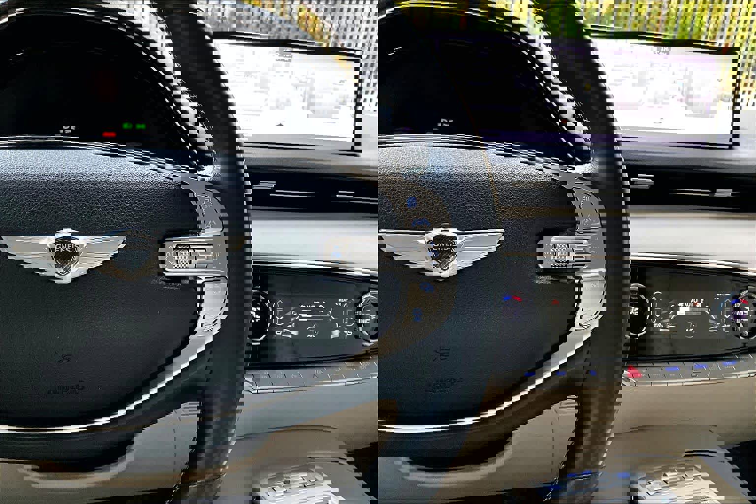 Used 2022 Genesis GV70 2.5T image 24