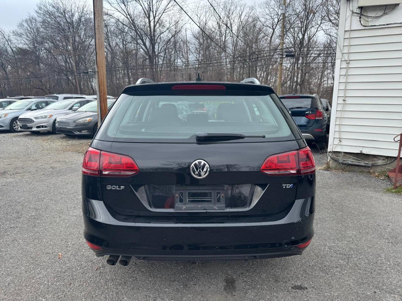 Used 2015 Volkswagen Golf TDI S image 9
