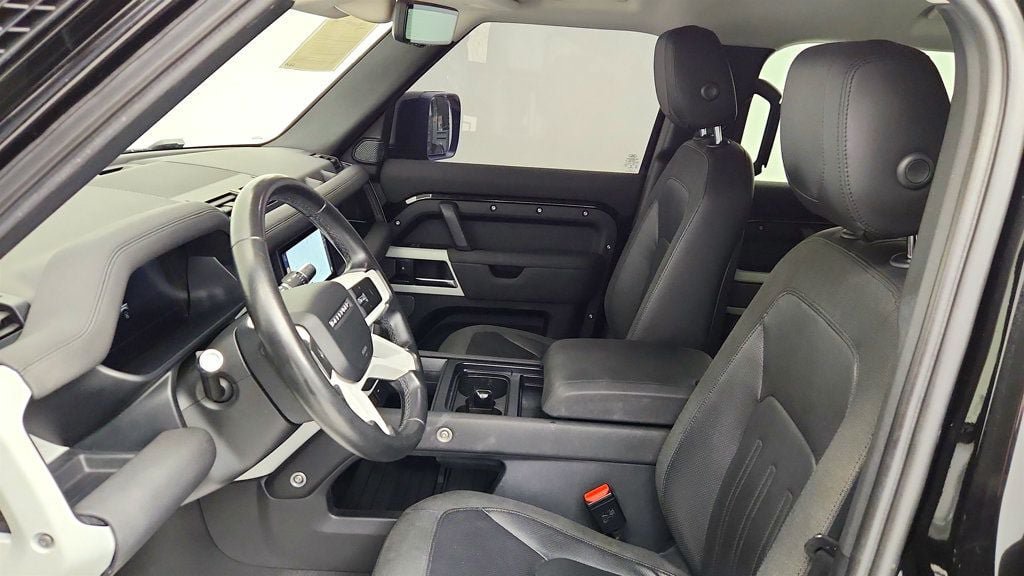 Used 2020 Land Rover Defender 110 SE AWD/4WD image 20