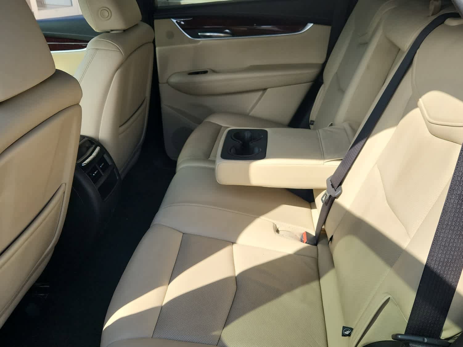 Used 2019 Cadillac XT5 Luxury AWD/4WD image 9