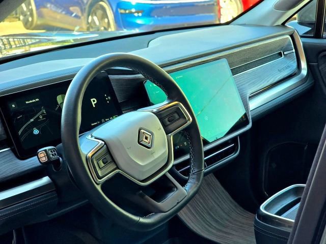 Used 2023 Rivian R1S Launch Edition AWD/4WD image 11