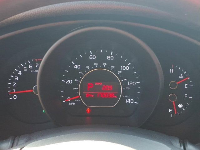Used 2015 Kia Soul + FWD image 10