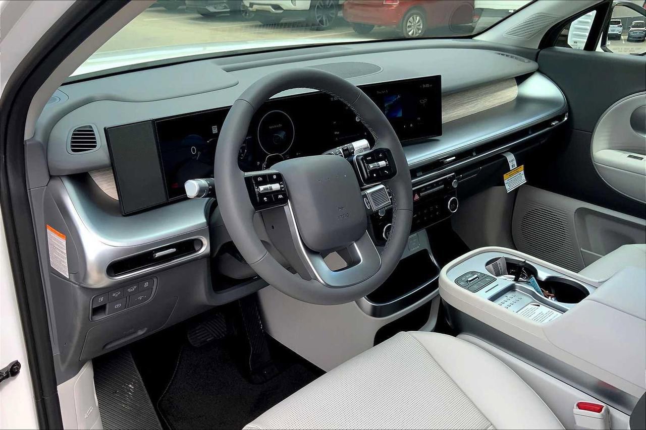 New 2026 Hyundai Ioniq 9 SEL image 9