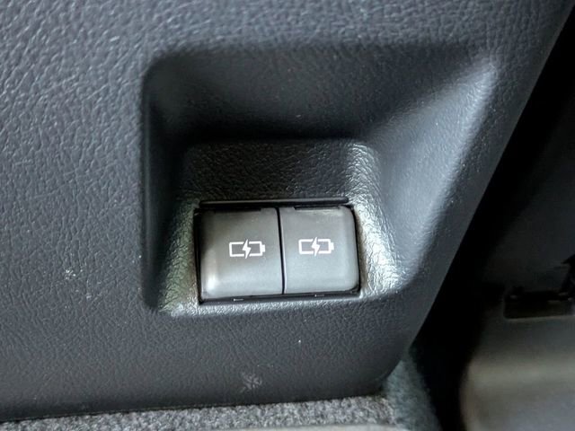 Used 2024 Toyota 4Runner Limited image 15