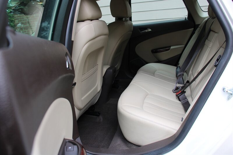 Used 2014 Buick Verano Leather FWD image 14