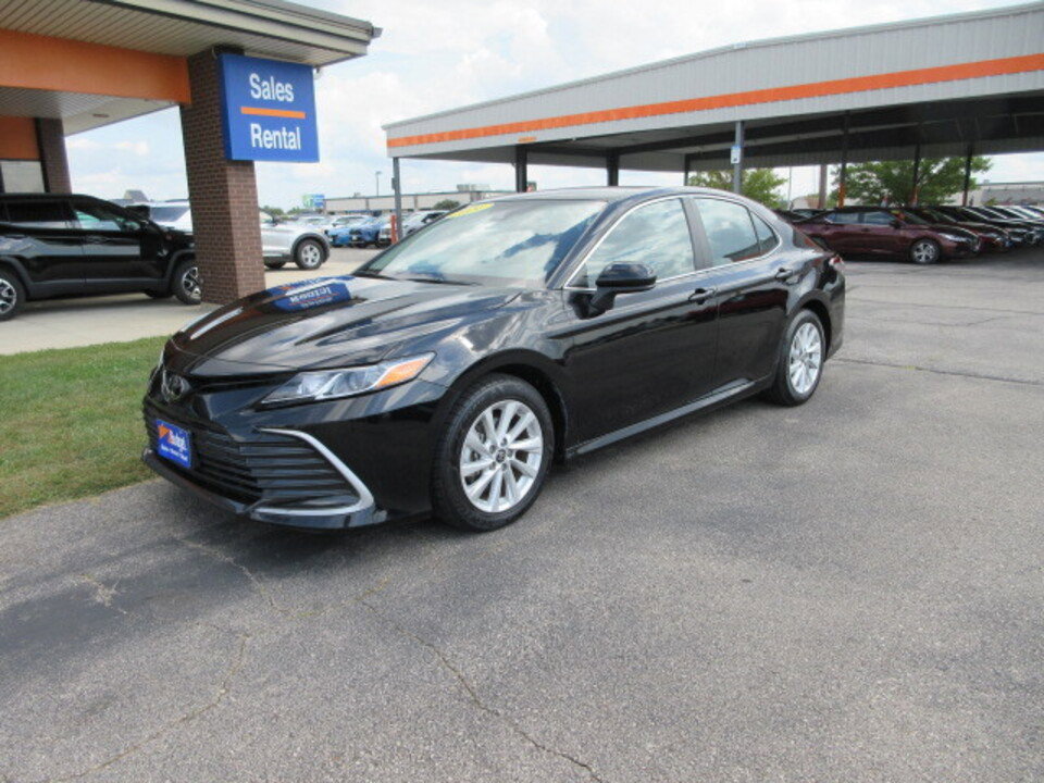Used 2024 Toyota Camry LE image 31