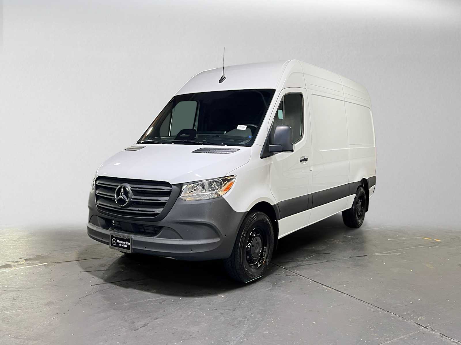 Used 2026 Mercedes-Benz Sprinter 2500 image 7
