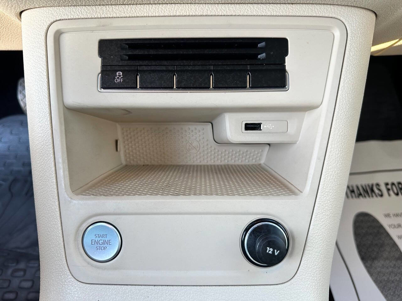 Used 2016 Volkswagen Tiguan S image 24