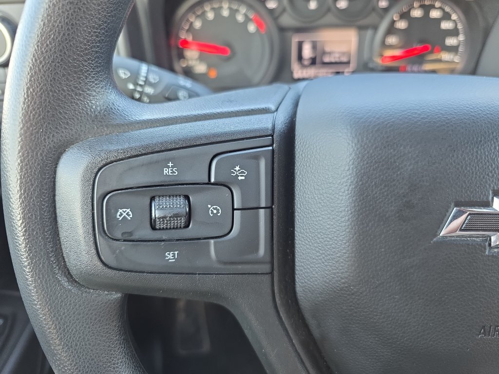Used 2025 Chevrolet Silverado 1500 Custom Trail Boss AWD/4WD image 19