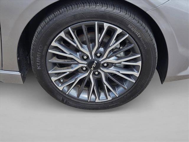 Used 2024 Kia Forte GT-Line w/ GT-Line Premium Package image 23