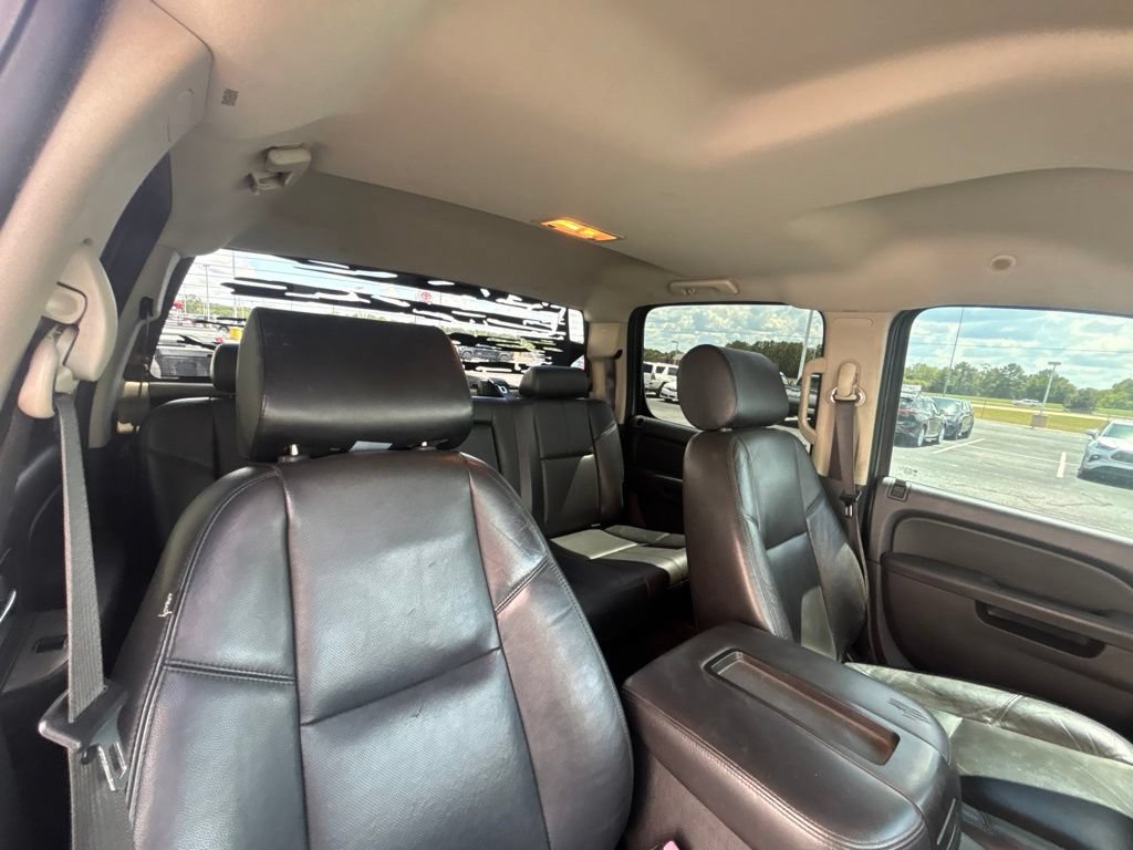 Used 2012 Chevrolet Silverado 3500 LTZ w/ LTZ Plus Package AWD/4WD image 17