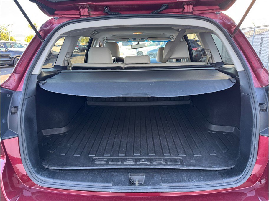 Used 2014 Subaru Outback 2.5i Limited image 26