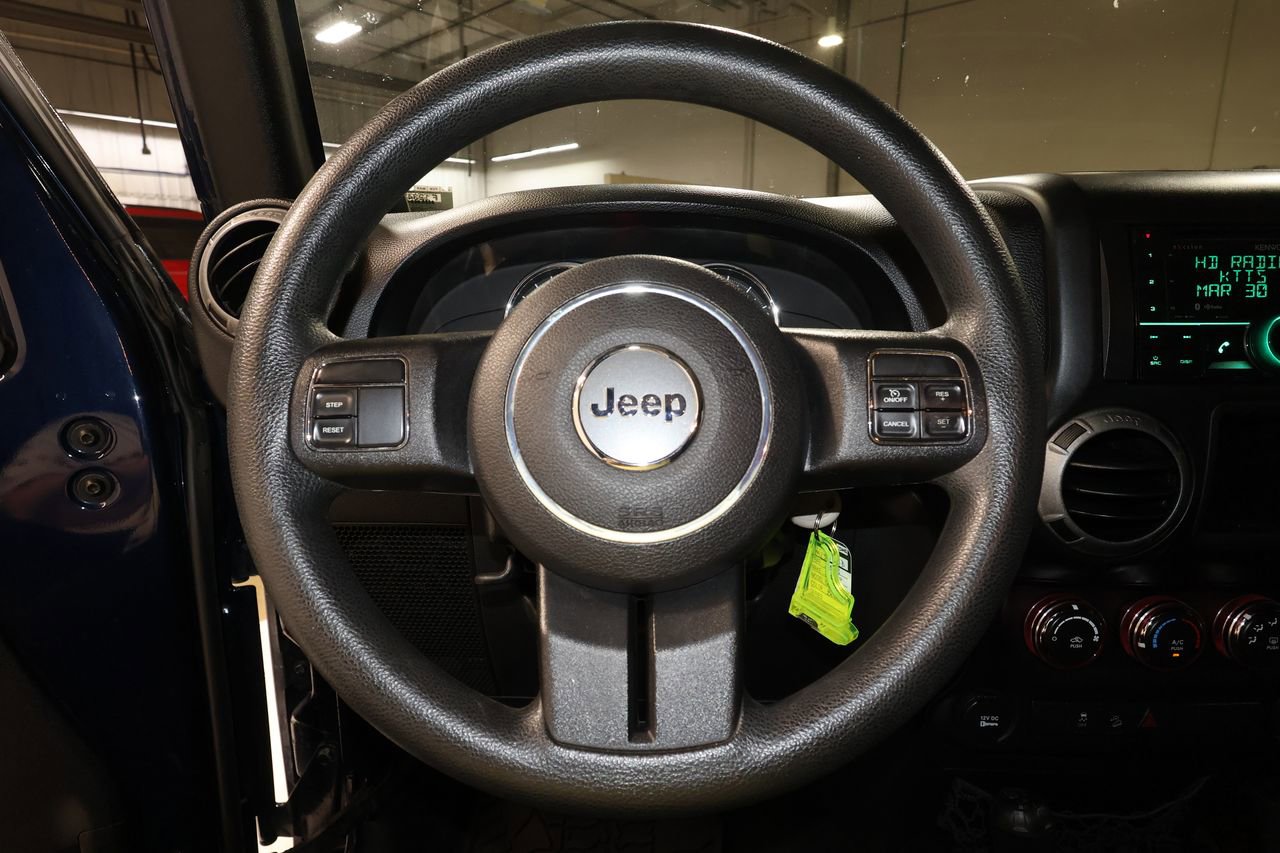 Used 2013 Jeep Wrangler Sport AWD/4WD image 7