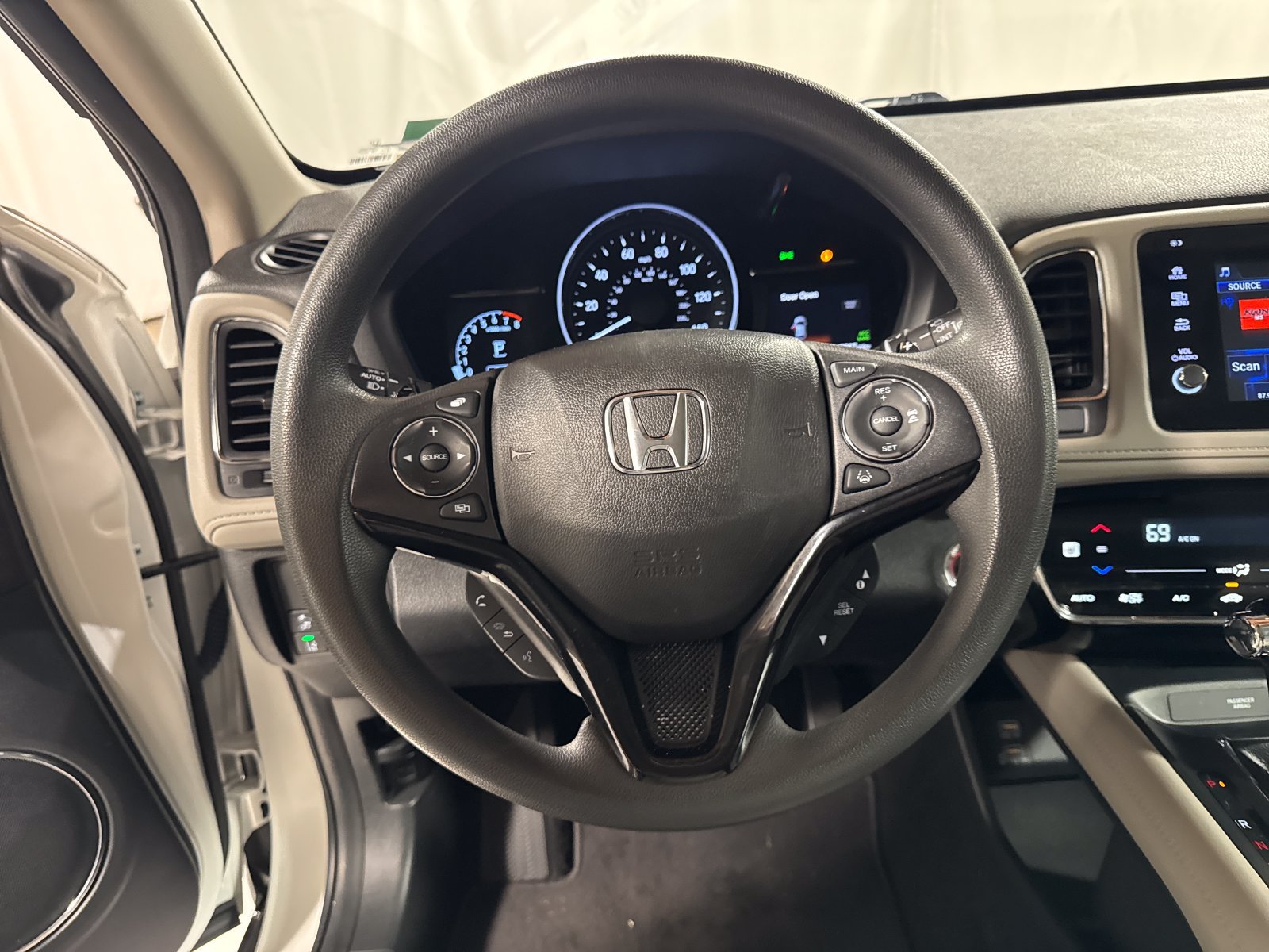 Certified 2022 Honda HR-V EX image 15