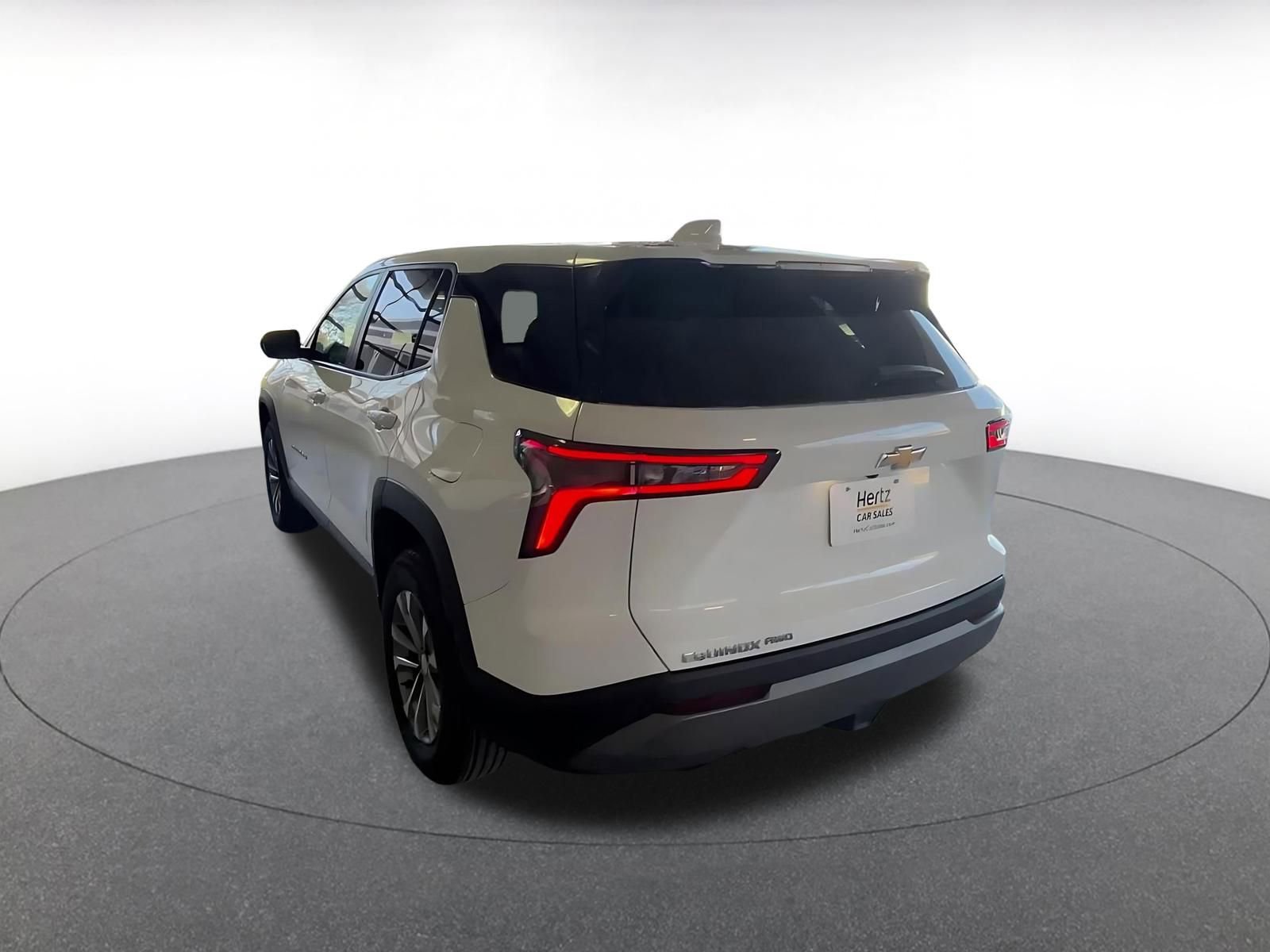 Used 2025 Chevrolet Equinox LT image 11