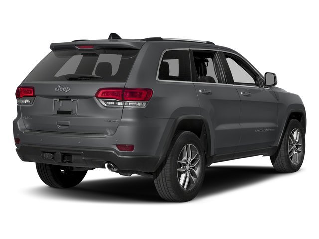 Used 2017 Jeep Grand Cherokee Limited image 2