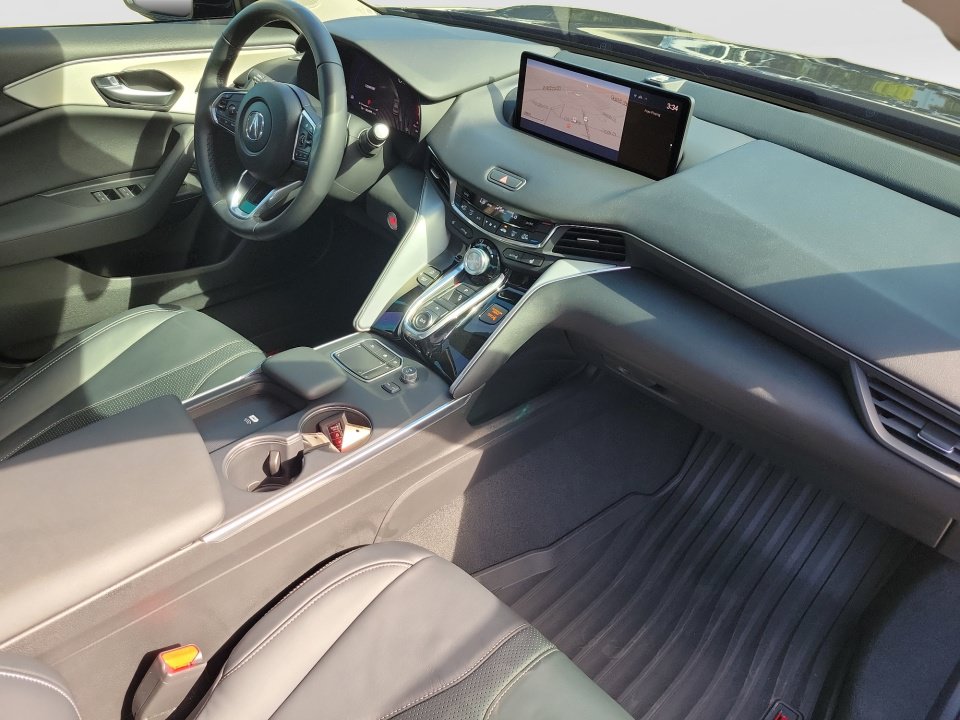 Certified 2025 Acura TLX w/ Technology Package FWD image 28