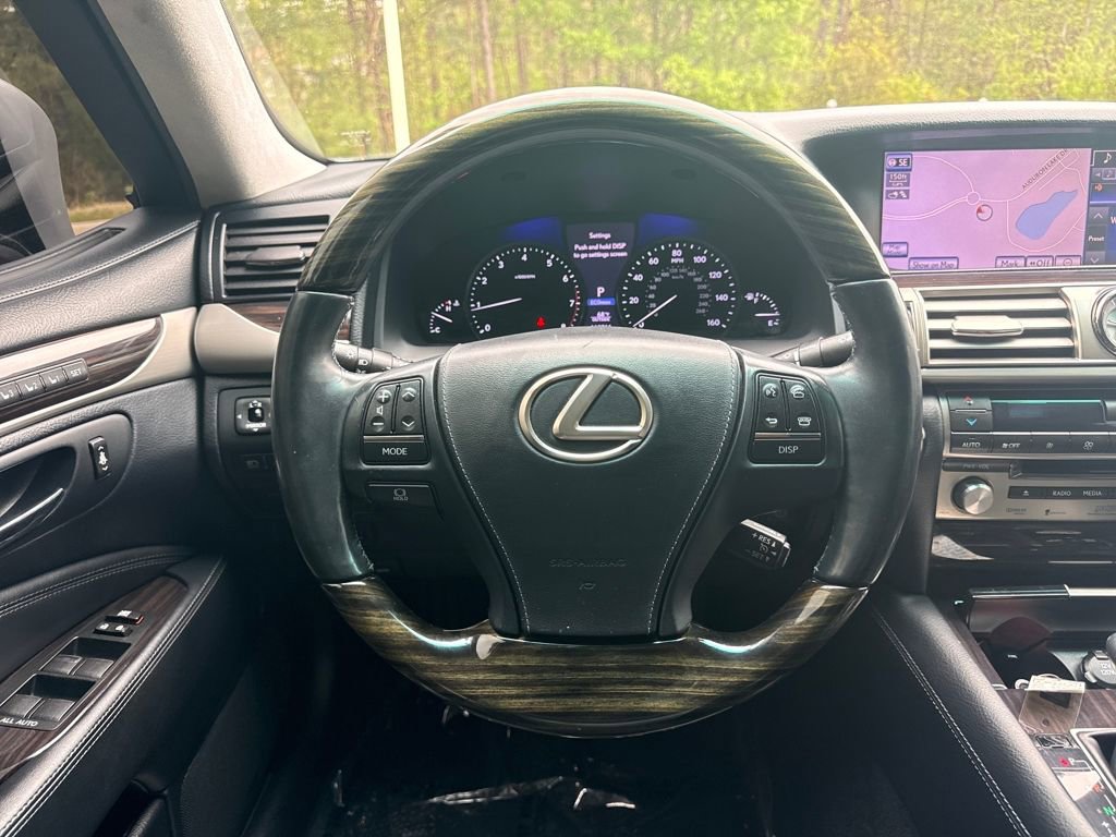 Used 2013 Lexus LS 460 L w/ Preferred Accessory Package image 18