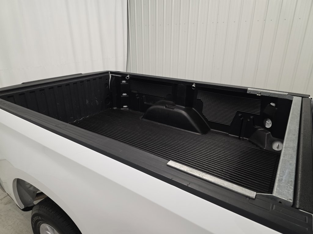 Used 2025 Chevrolet Silverado 1500 W/T RWD image 7