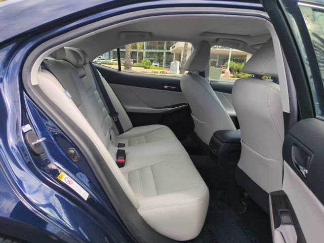 Used 2014 Lexus IS 250 AWD w/ Luxury Package w/Gray Wood image 27