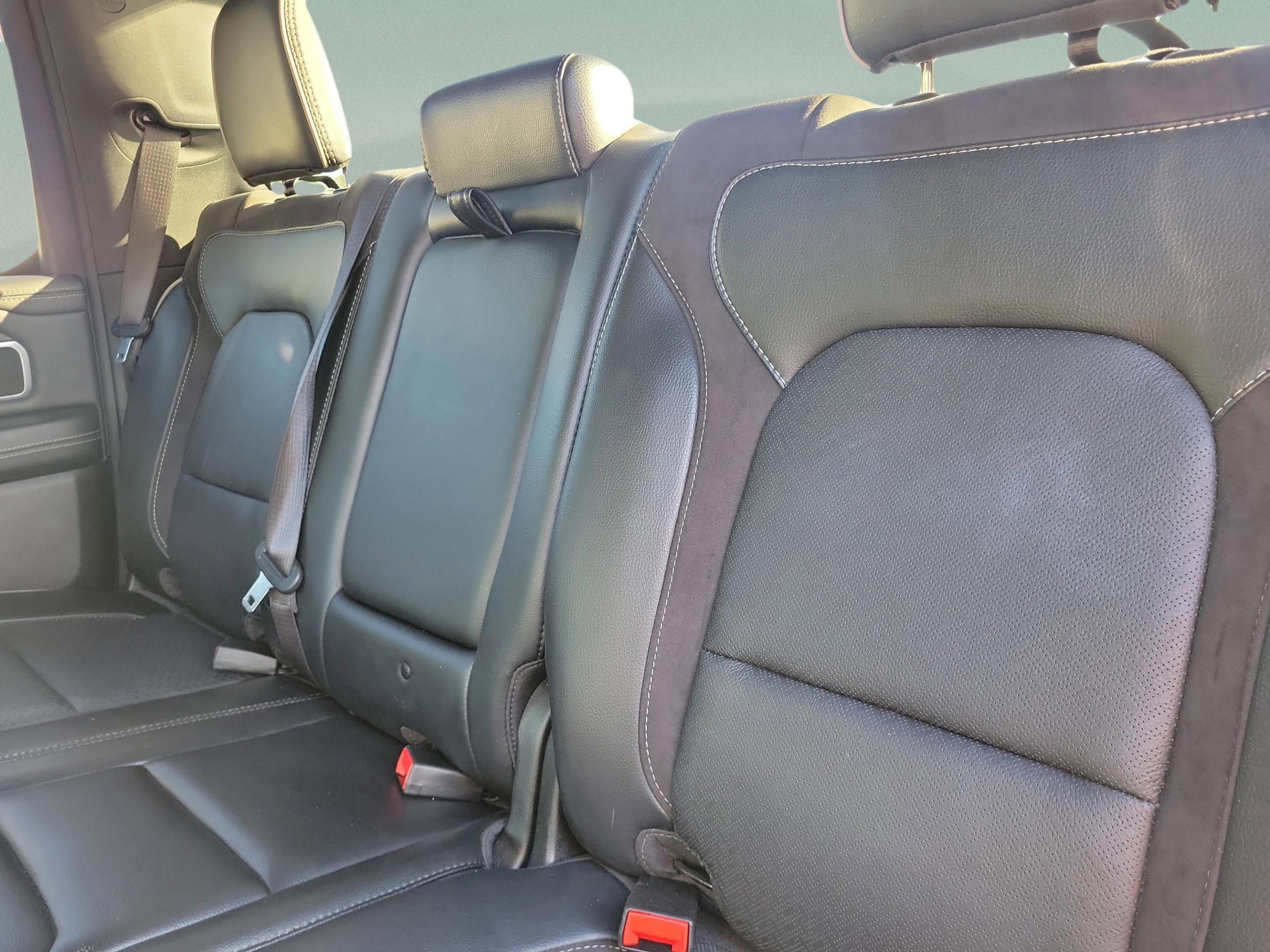 Used 2024 RAM 1500 Laramie image 20