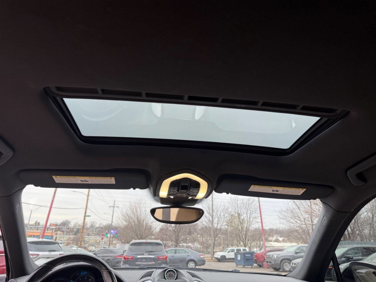 Used 2018 Porsche Cayenne Platinum Edition image 13