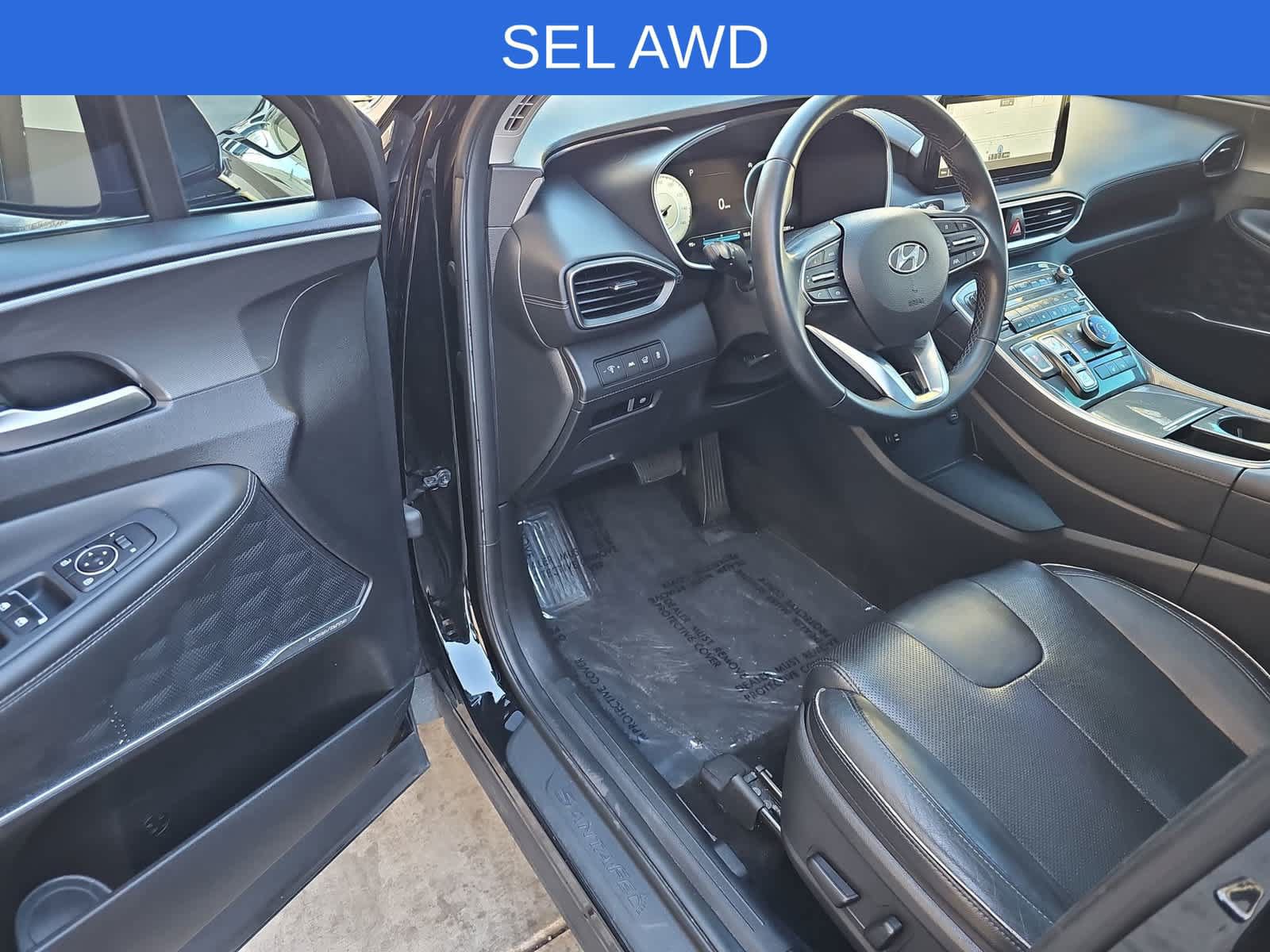 Used 2022 Hyundai Santa Fe SEL w/ Convenience + Premium Package AWD/4WD image 5