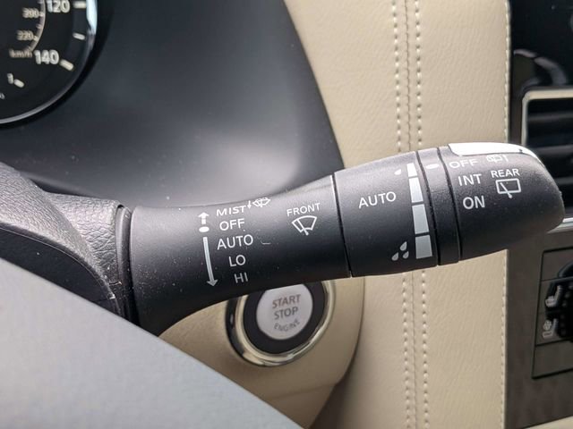 Used 2022 INFINITI QX80 Sensory w/ All-Season Package image 30