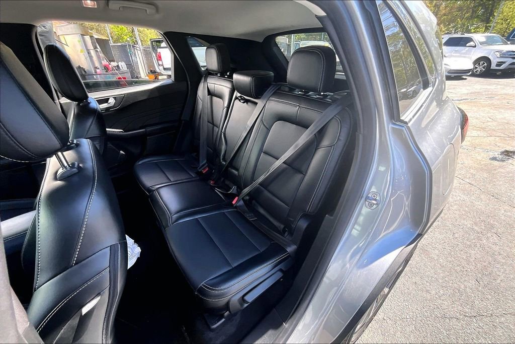 Used 2024 Ford Escape Platinum AWD/4WD image 20