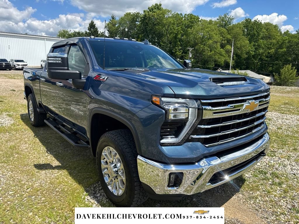 Used 2024 Chevrolet Silverado 2500 LTZ w/ LTZ Plus Package AWD/4WD image 8