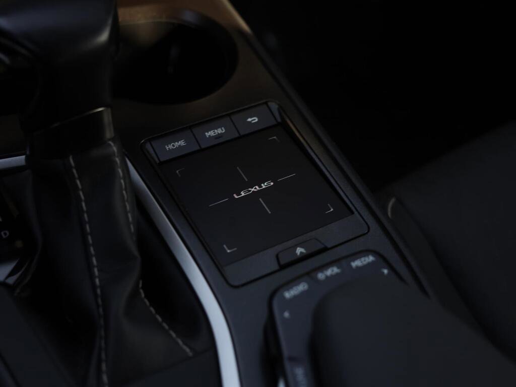 Used 2021 Lexus UX 250h w/ Accessory Package (Z1) image 18