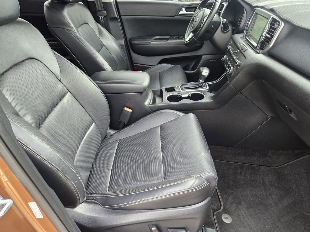 Used 2017 Kia Sportage EX w/ EX Technology Package image 13