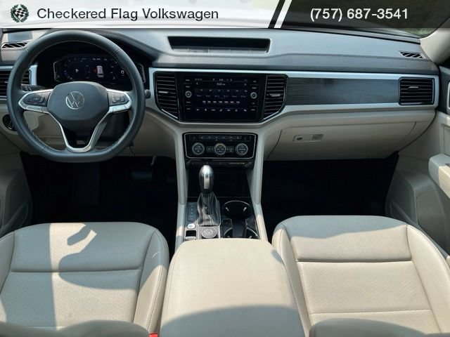 Used 2023 Volkswagen Atlas SE w/ Black Wheel Package AWD/4WD image 28