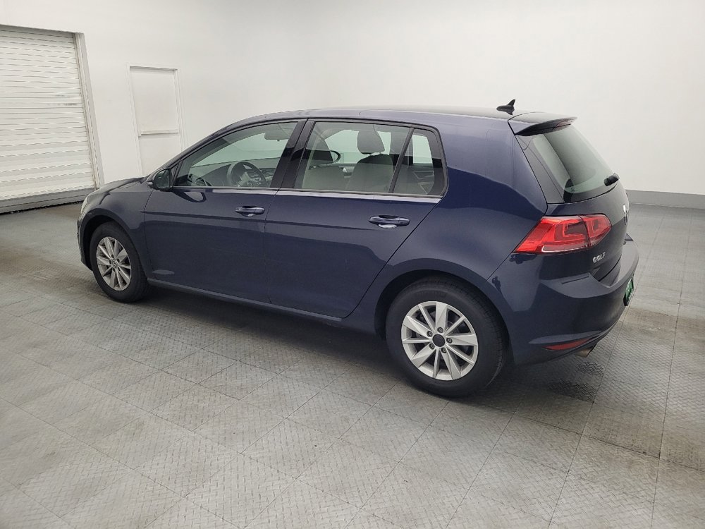 Used 2017 Volkswagen Golf S image 3