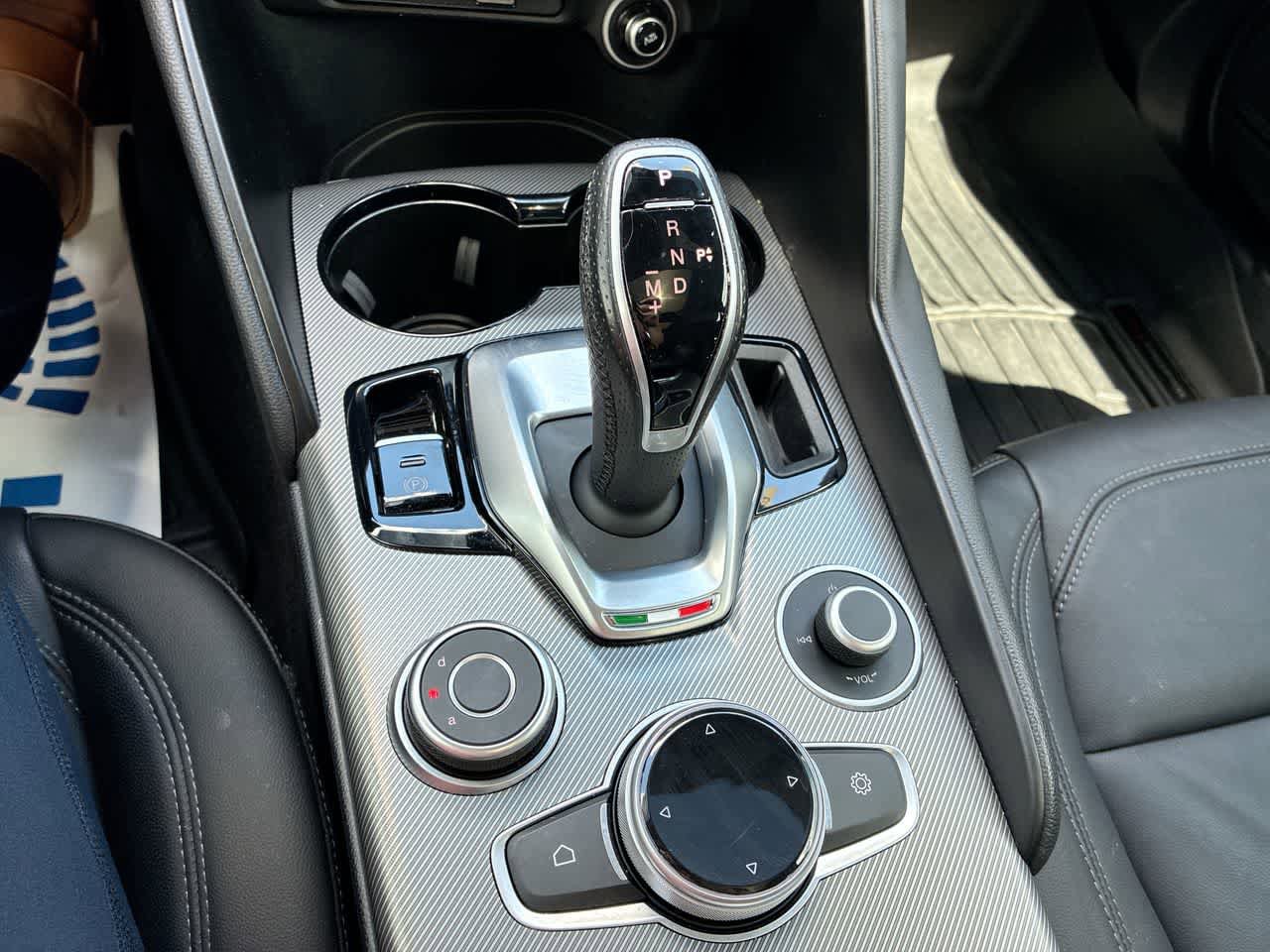 Used 2024 Alfa Romeo Giulia Ti w/ Active Assist Plus Package RWD image 16