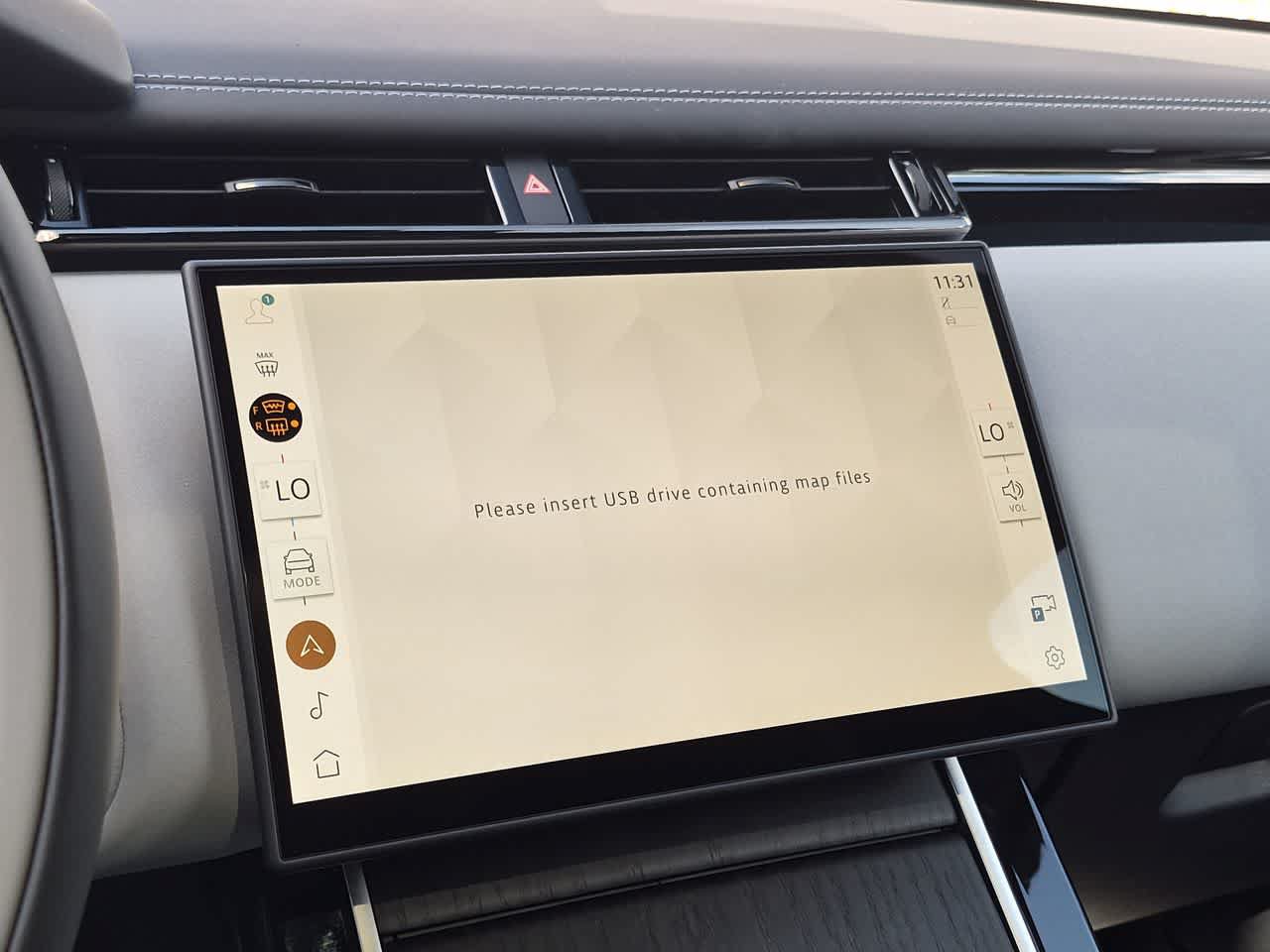 New 2026 Land Rover Range Rover Velar Belgravia AWD/4WD image 31