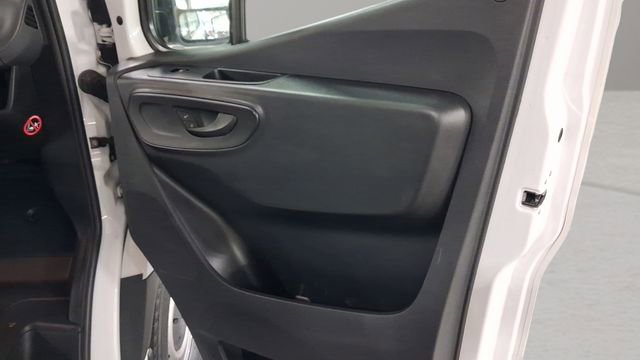 Used 2024 Mercedes-Benz Sprinter 2500 image 18