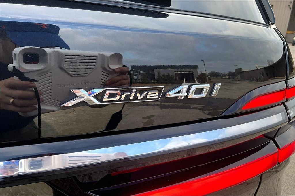 Used 2025 BMW X7 xDrive40i image 24