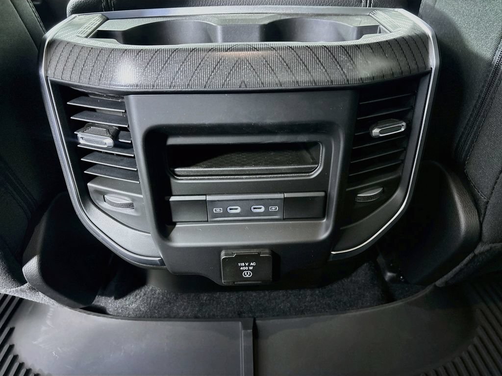 New 2026 RAM 1500 Big Horn AWD/4WD image 18
