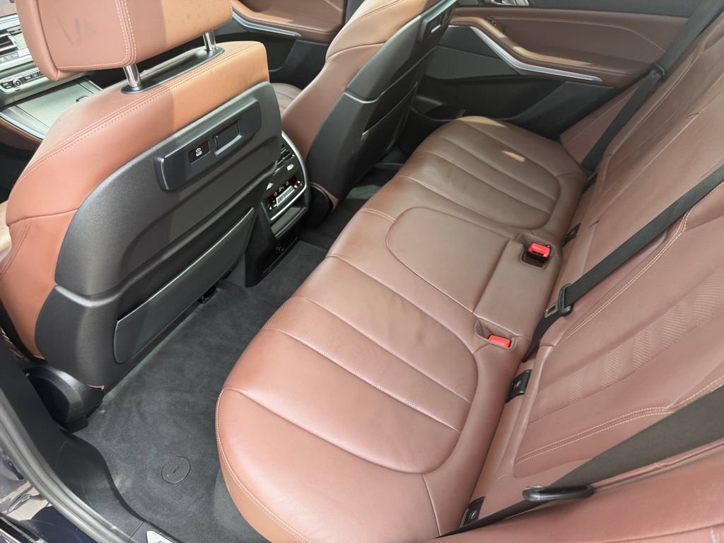 Used 2022 BMW X5 M50i w/ Premium Package AWD/4WD image 39