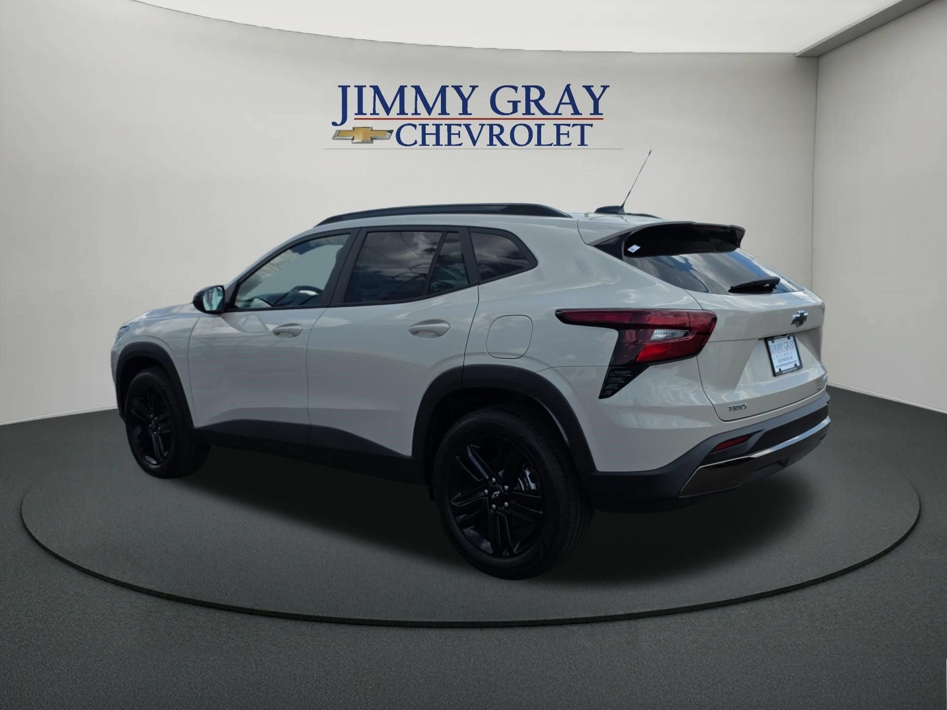 New 2026 Chevrolet Trax ACTIV FWD image 3